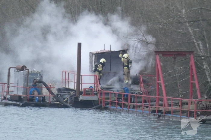 Boot volledig uitgebrand