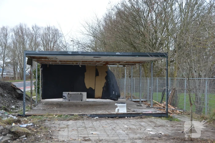 Hoopje afval in brand