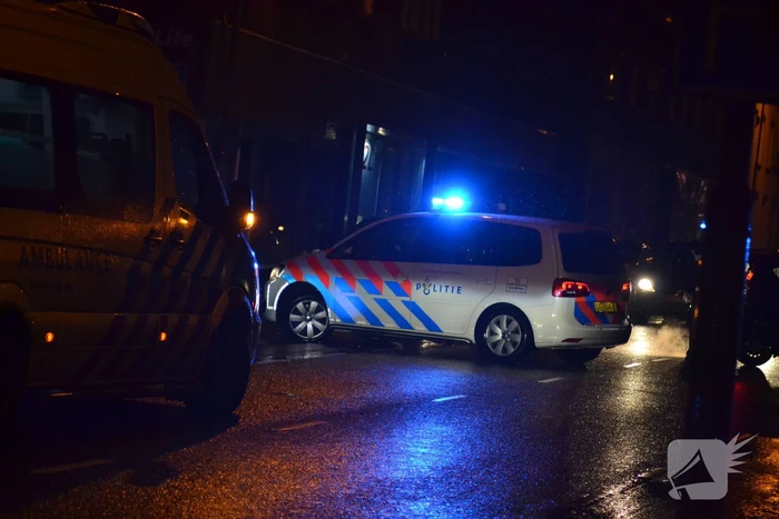 Persoon gewond op straat na aanrijding