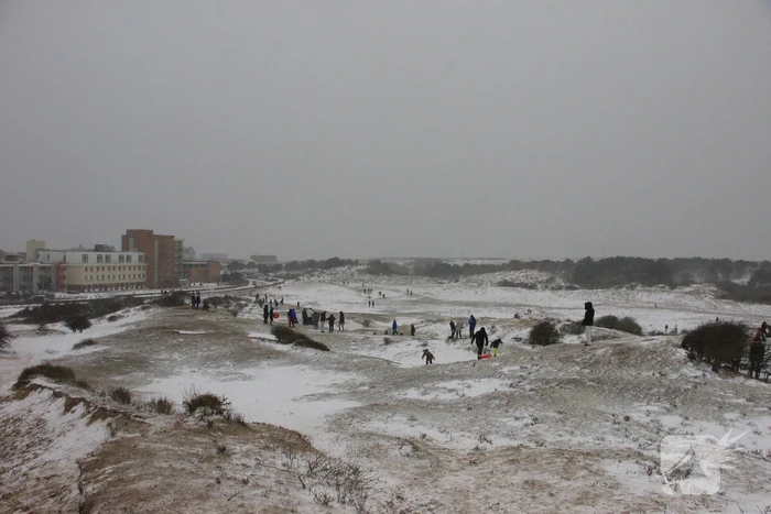 Veel sneeuwpret en glijpartijen ondanks code rood