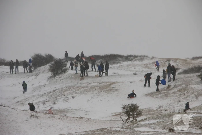 Veel sneeuwpret en glijpartijen ondanks code rood