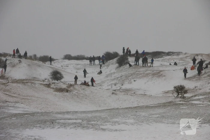 Veel sneeuwpret en glijpartijen ondanks code rood