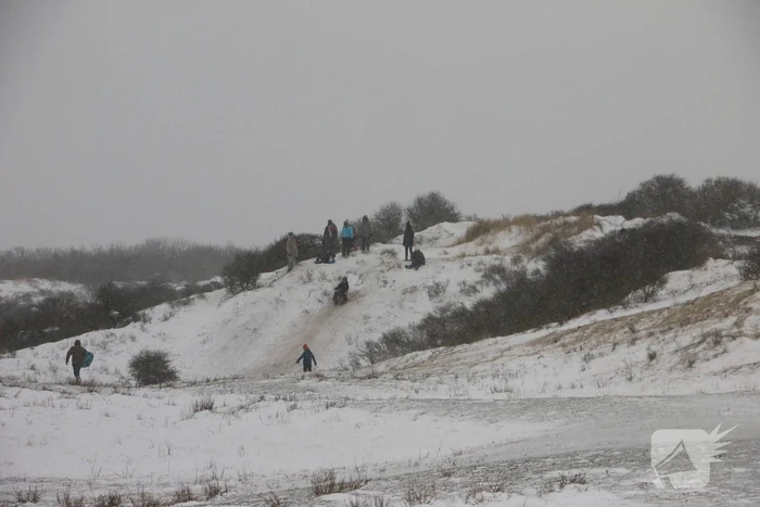Veel sneeuwpret en glijpartijen ondanks code rood