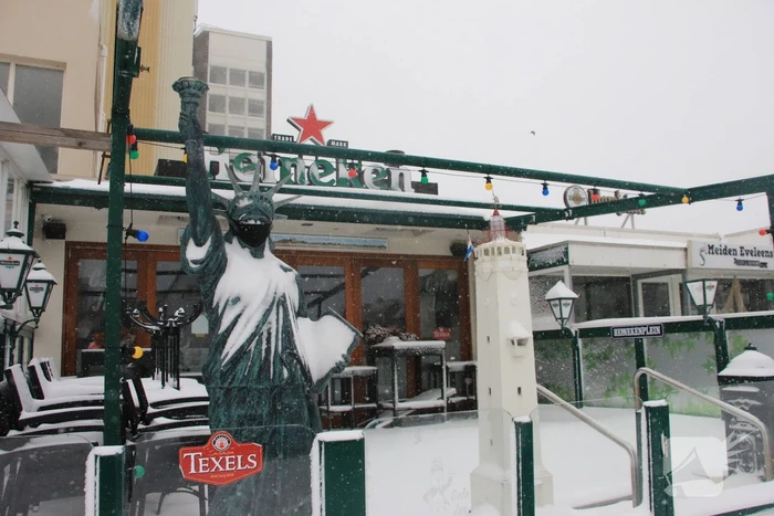 Veel sneeuwpret en glijpartijen ondanks code rood