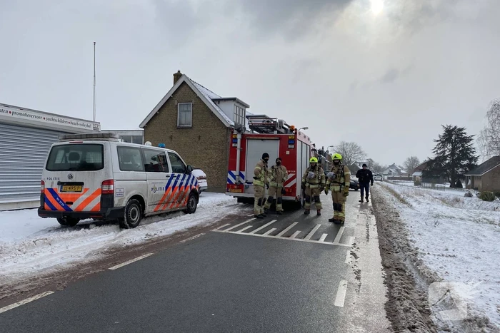 Brand in schoorsteen van woning