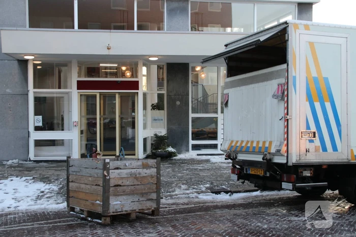 Politie ontdekt kwekerij in Serviceflat Cronestein