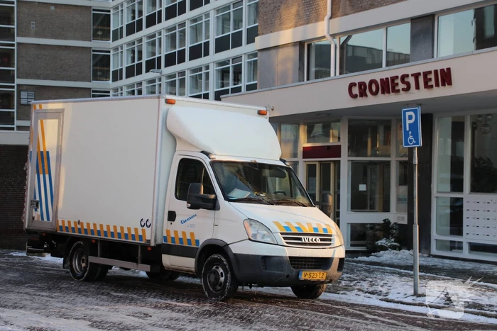 Politie ontdekt kwekerij in Serviceflat Cronestein