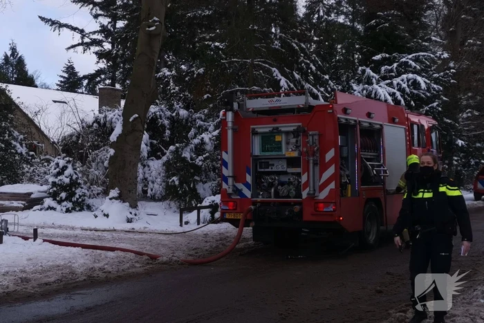 Veel rook bij brand in schuur
