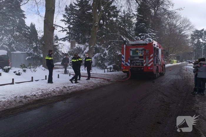 Veel rook bij brand in schuur