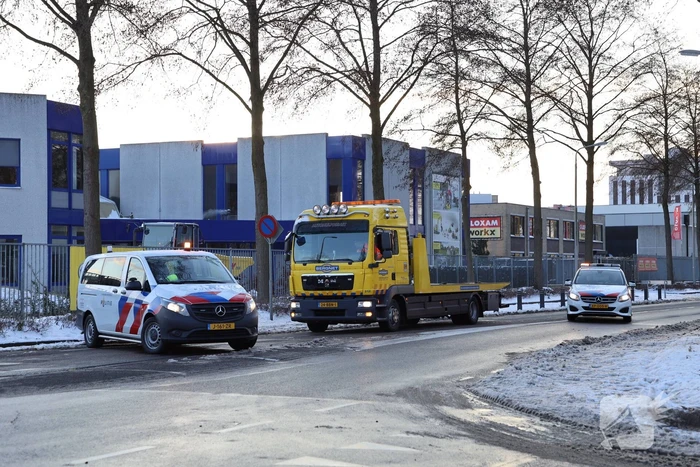 Botsen op kruising bedrijventerrein De Hoef