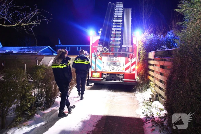 Kachel in brand in chalet