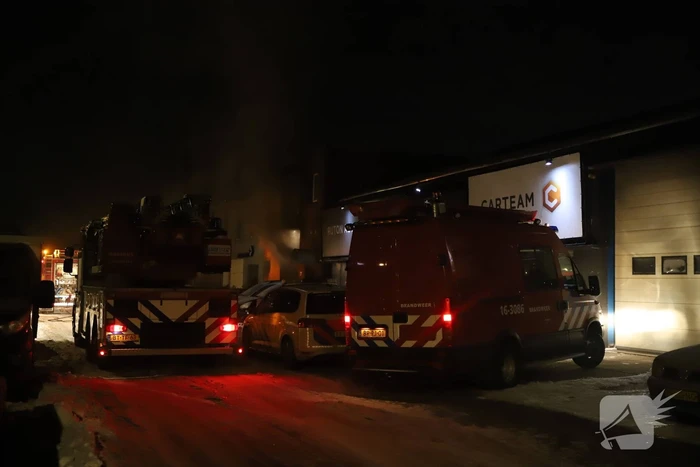 Persoon gewond bij brand in garage