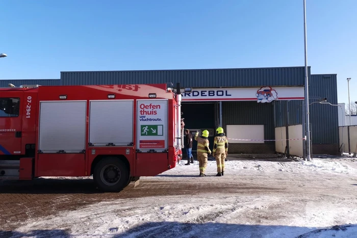 Carwash gesloten door ingestort dak