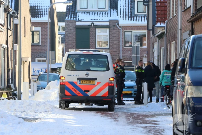 Traumahelikopter landt bij KNRM voor incident in woning