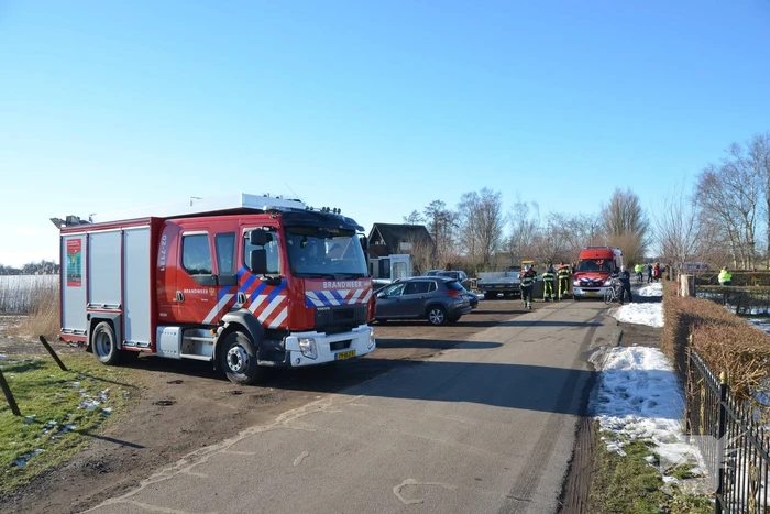 Gewonde met helikopter van ijs gered