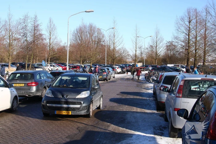 Veerplas zeer druk met schaatsers