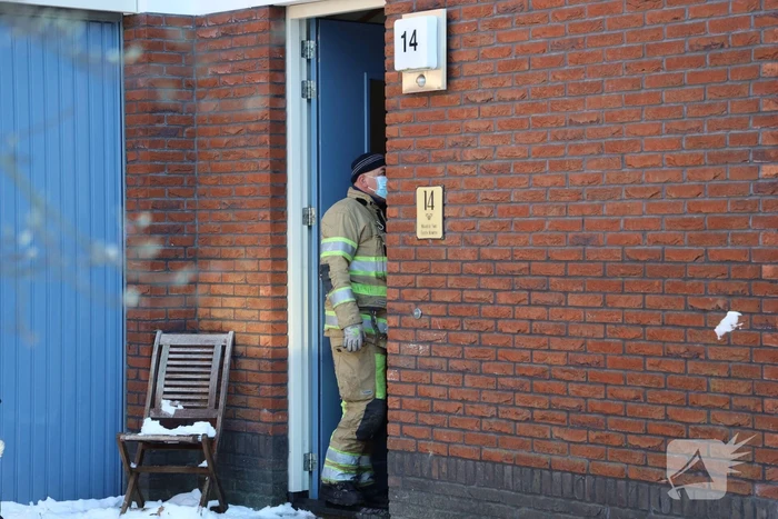 Brandweer doet onderzoek naar gesprongen waterleiding