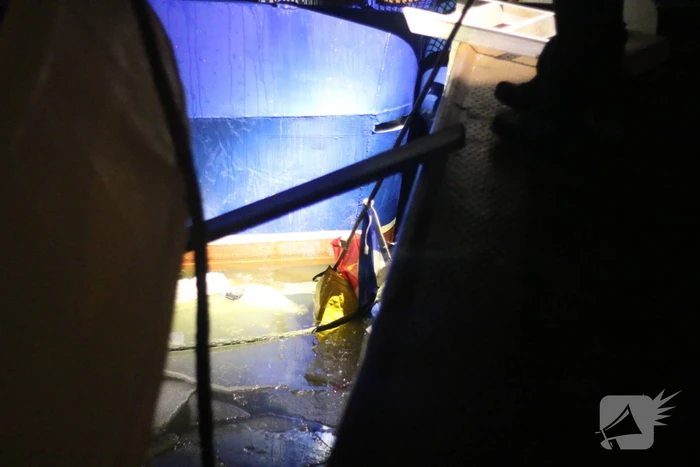 Omstanders redden man uit water