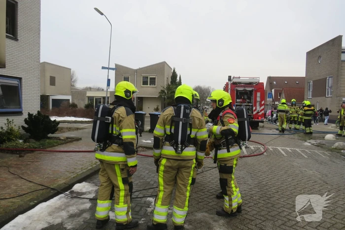 Veel schade bij uitslaande woningbrand