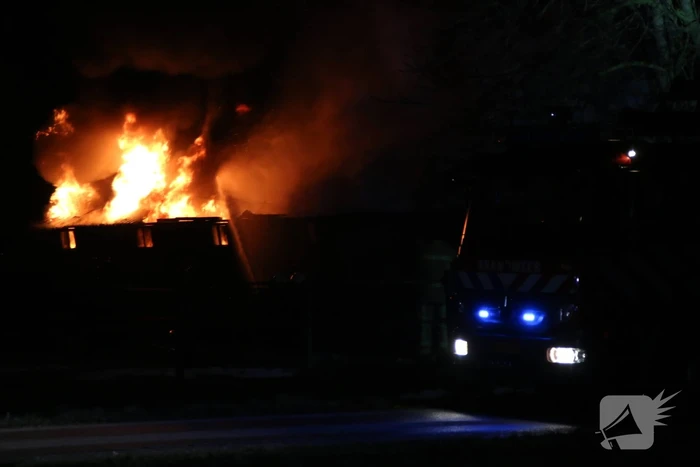 Uitslaande brand in schuur