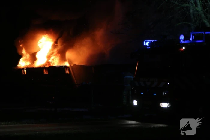 Uitslaande brand in schuur