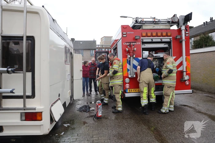 Veel schade na brand in camper