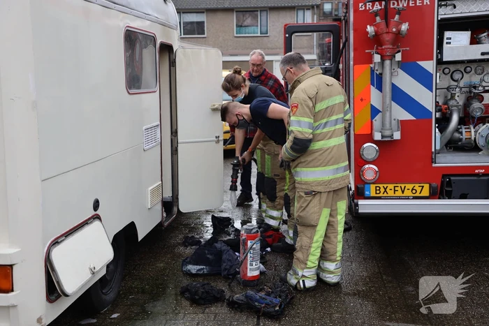 Veel schade na brand in camper