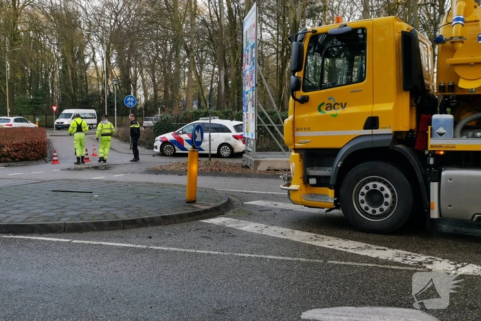 Twee fietsers gaan hard onderuit op glad fietspad