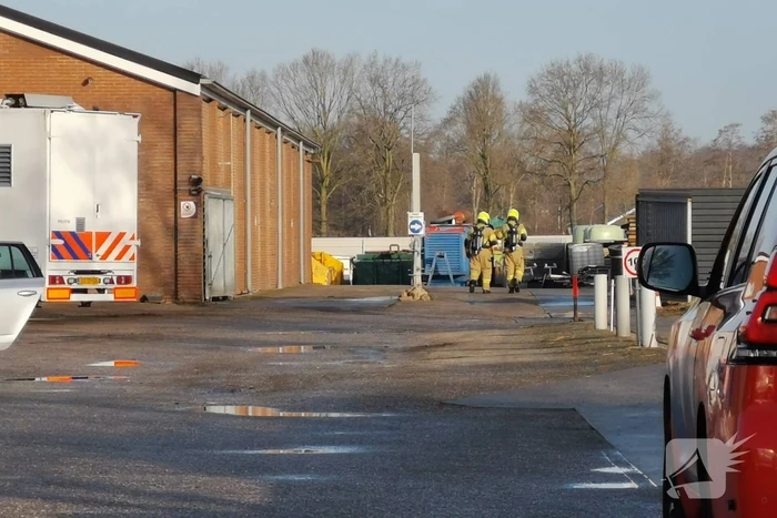 Drugslab in loods achter woning gevonden