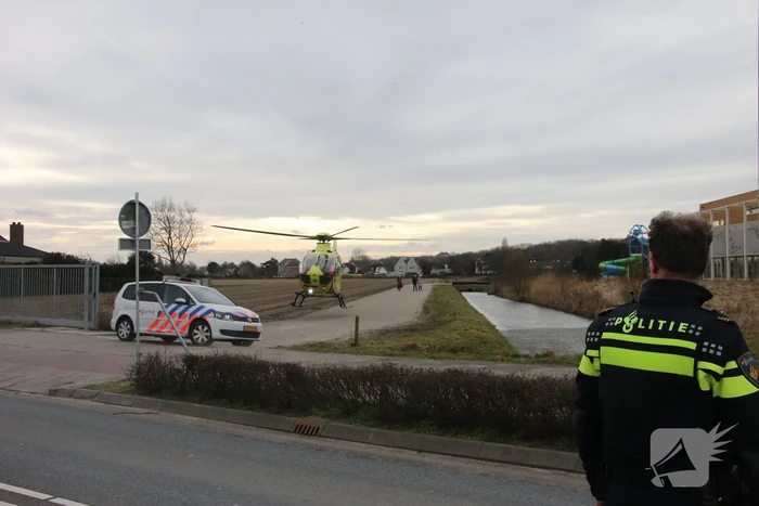 Inzet traumahelikopter voor noodgeval in woning