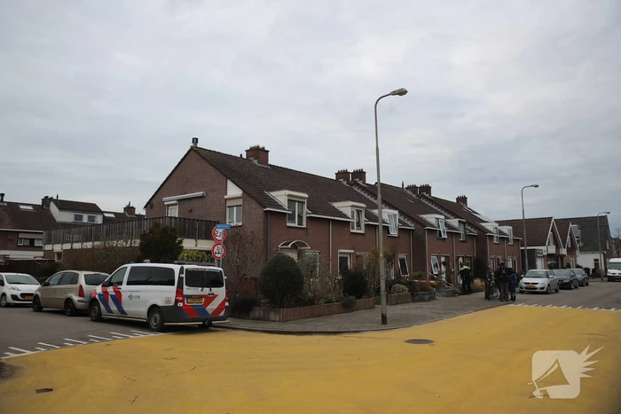 Brand na steekincident in woning