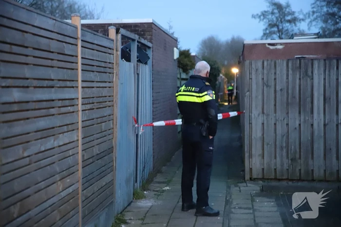 Politie start zoekactie na vermoedelijk steekpartij