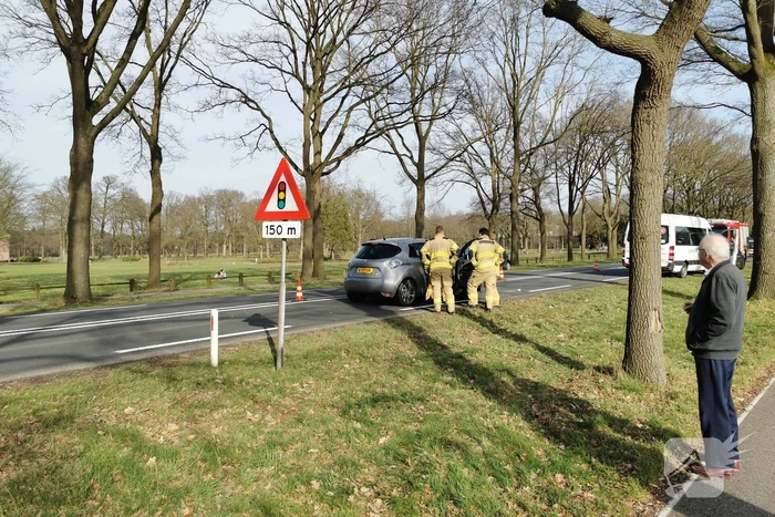 Veel schade bij botsing met taxibus