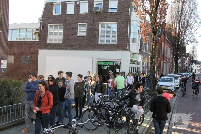 Lange rijen voor ijswinkel