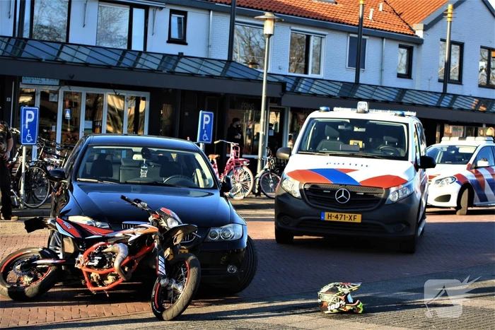Ongeval tussen brommer en auto