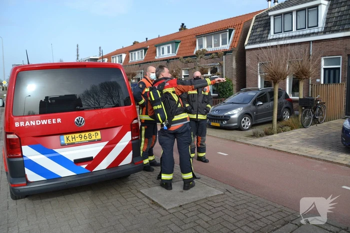 Brandweer doet onderzoek naar gaslucht