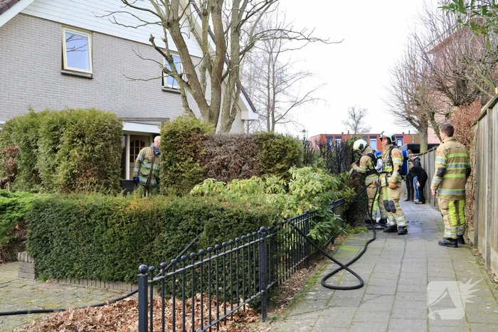 Tuinheg in brand gestoken