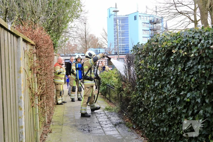 Tuinheg in brand gestoken