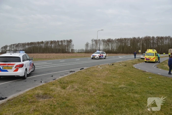 Ongeval tussen auto en vrachtwagen