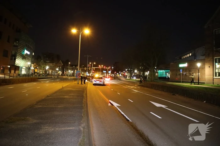 Bestuurder wilt keren maar veroorzaakt oliespoor