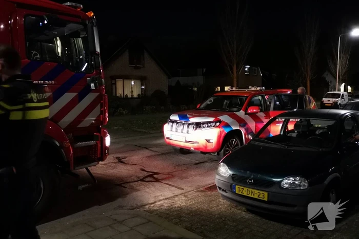 Brandweer doet onderzoek naar Aceton-lucht