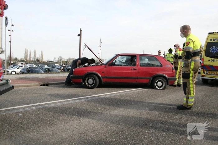 Drie auto's betrokken bij aanrijding