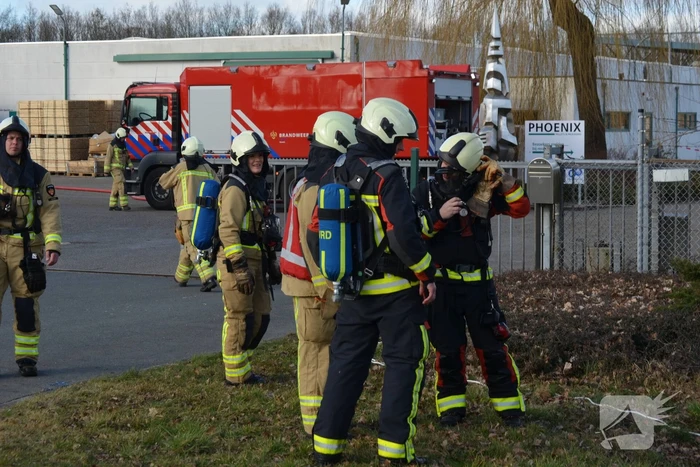 Gasfles in brand bij Phoenix Pallets
