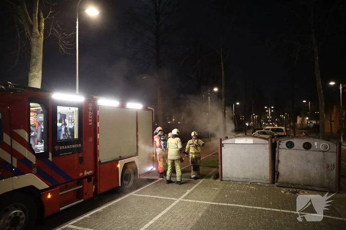 Papier in brand na brandstichting