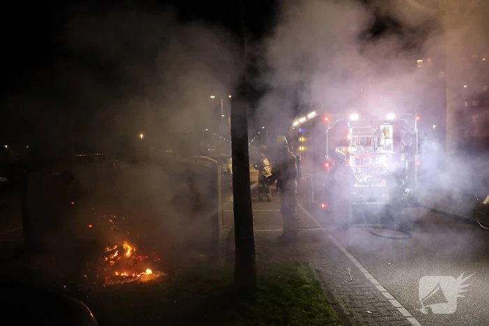 Papier in brand na brandstichting