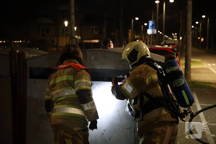 Papier in brand na brandstichting