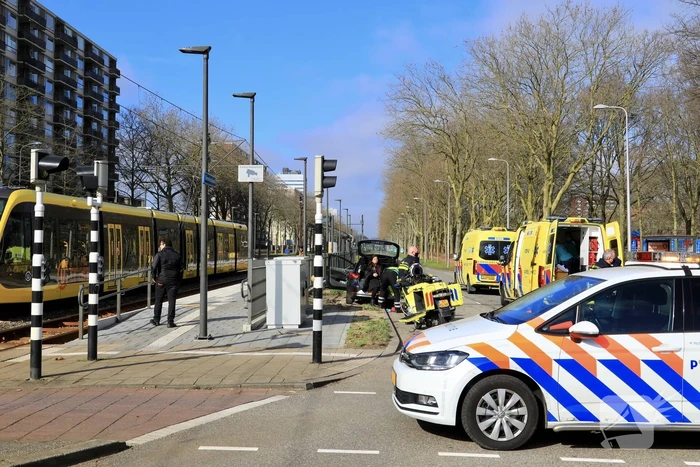 Gewonden bij verkeersongeval met scooter