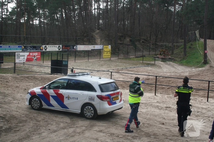 Motorcrosser zwaargewond na val