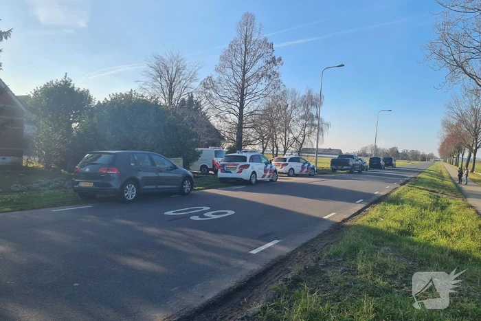 Politie onderzoek bij woning