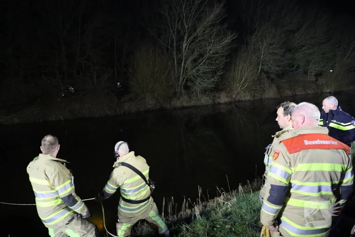 Zoekactie naar te water geraakte persoon